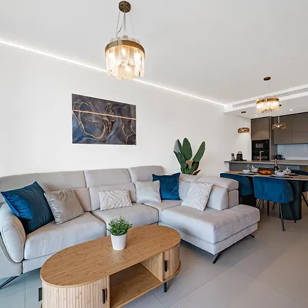 Sea View Luxury At Your Fingertips Lejlighed Fuengirola